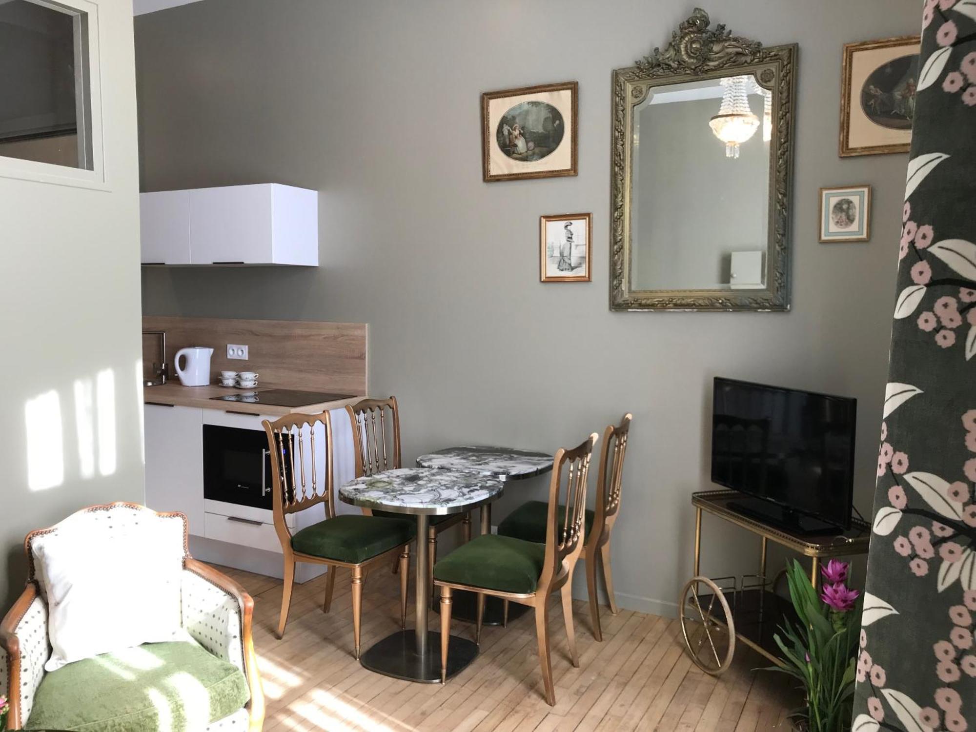 Perlepampille Apartment Динан Стая снимка
